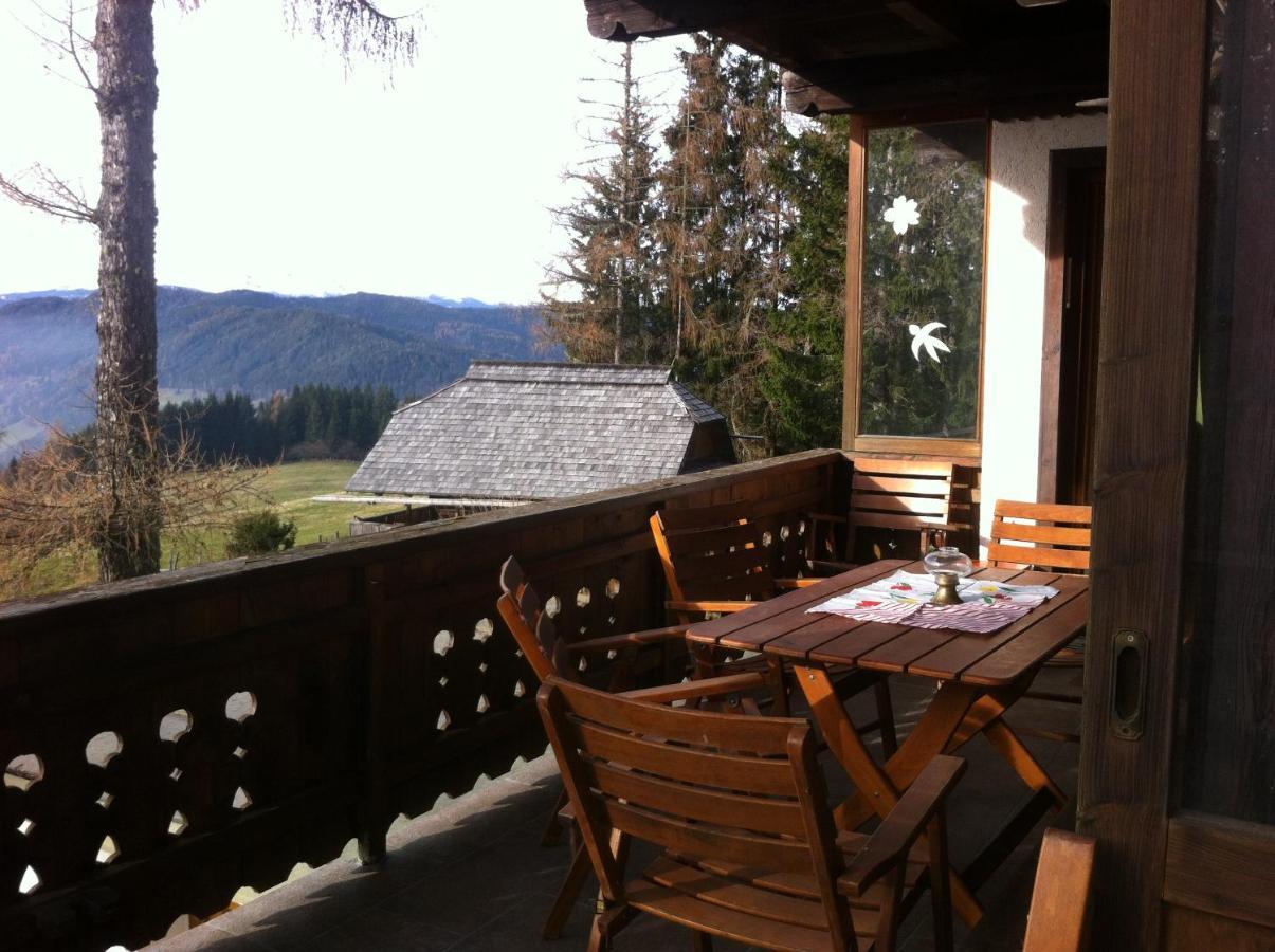 Almhaus Tschamutsch Apartment Niederwinklern Exterior photo